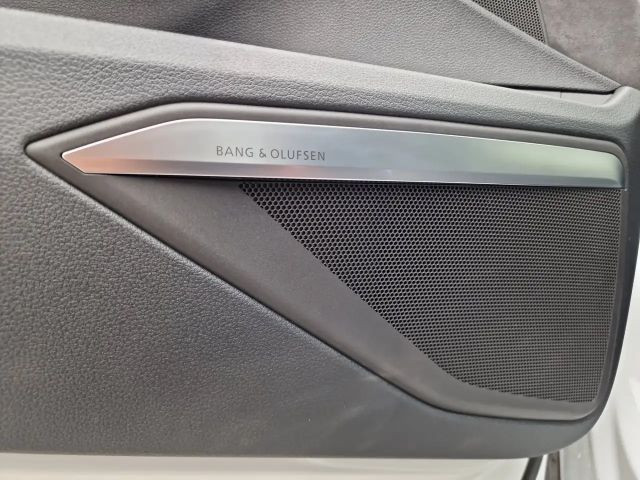Audi e-tron S MATRIX S-Sitze AHK ACC HuD B&O Kam. 21"