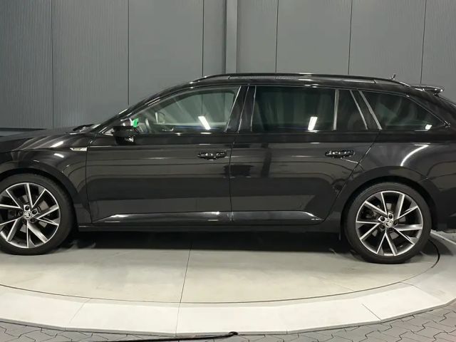 Skoda Superb 4x4 Combi Sportline