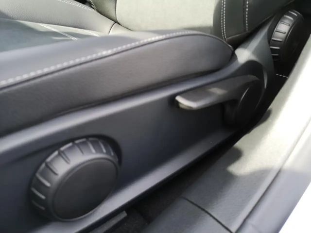 Mercedes-Benz CLA 200 CLA 200 d Shooting Brake