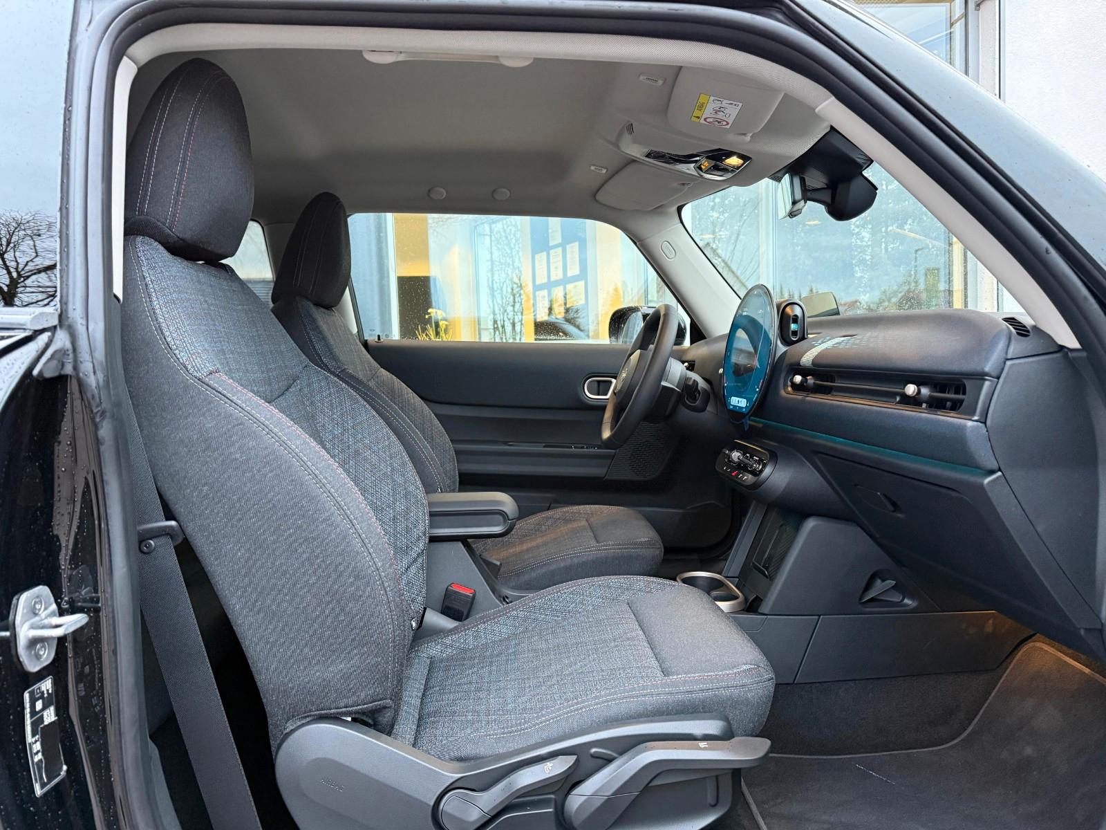 MINI Cooper Essential