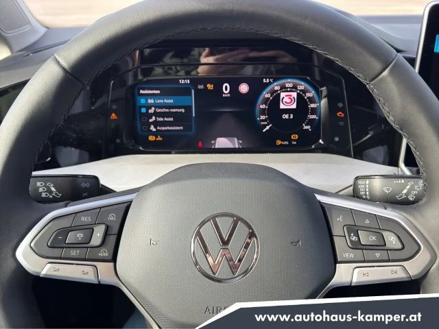 Volkswagen Golf Life Variant