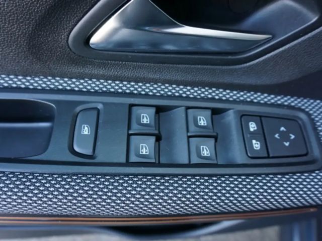 Dacia Sandero Comfort Stepway TCe 90