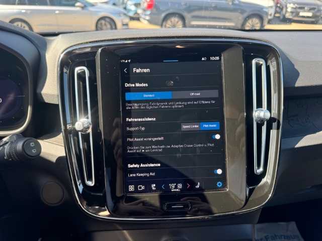 Volvo XC40 Plus Recharge