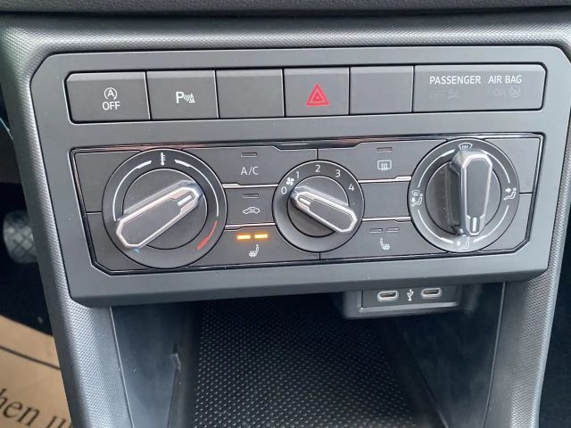 Volkswagen T-Cross 4Me TSI