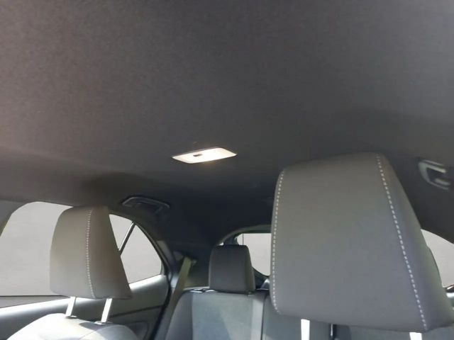 Toyota Yaris Cross Teamplayer,Safety-Paket,Winter-Paket