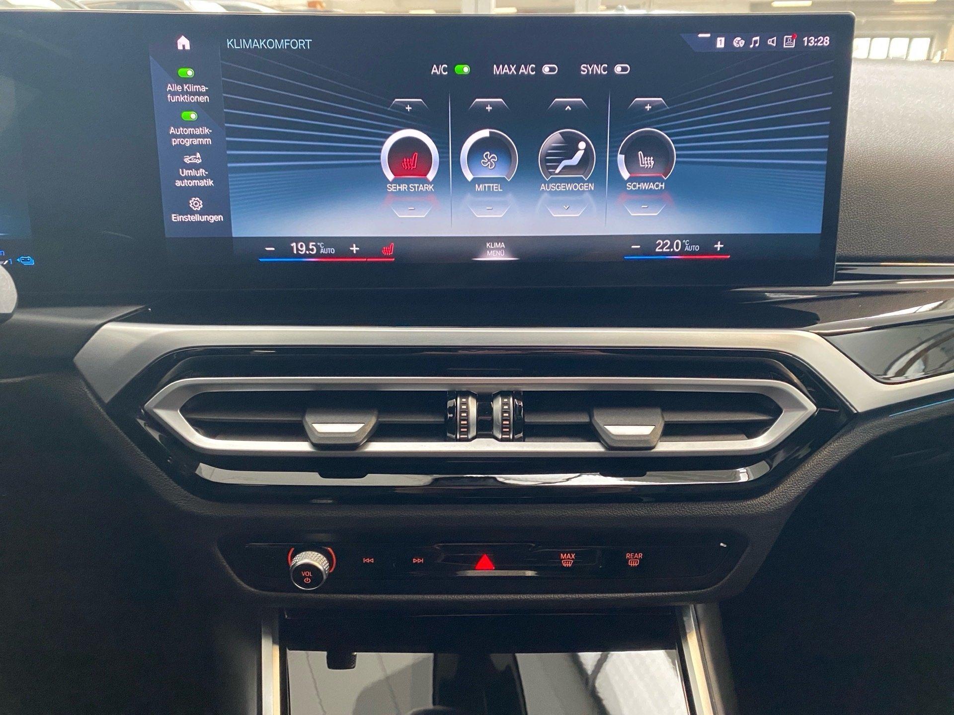 BMW 330 330e Touring