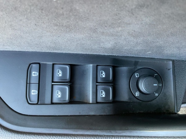 Skoda Superb 2.0 TDI Combi Sportline