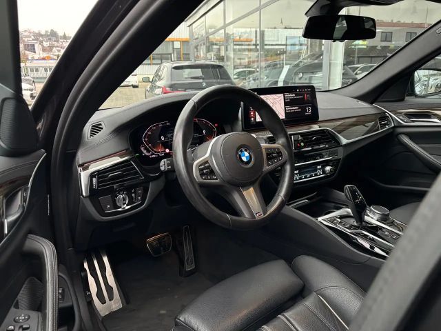 BMW 530 530i M-Sport Touring