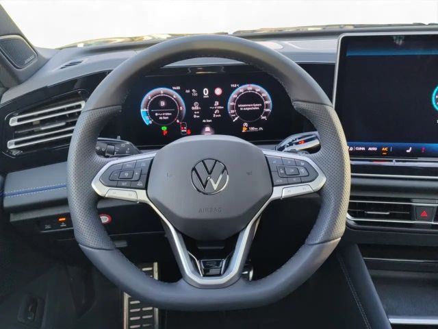 Volkswagen Tiguan 4Motion R-Line