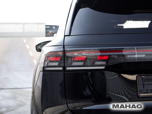 Volkswagen Tiguan 2.0 TSI DSG IQ.Drive R-Line