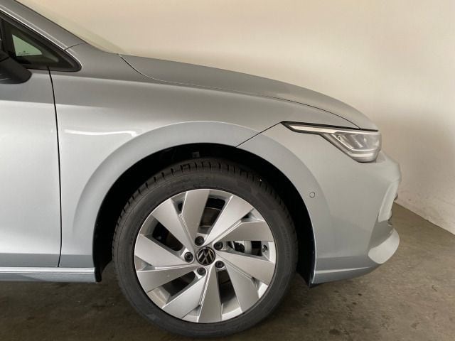 Volkswagen Golf 1.5 eTSI DSG Life