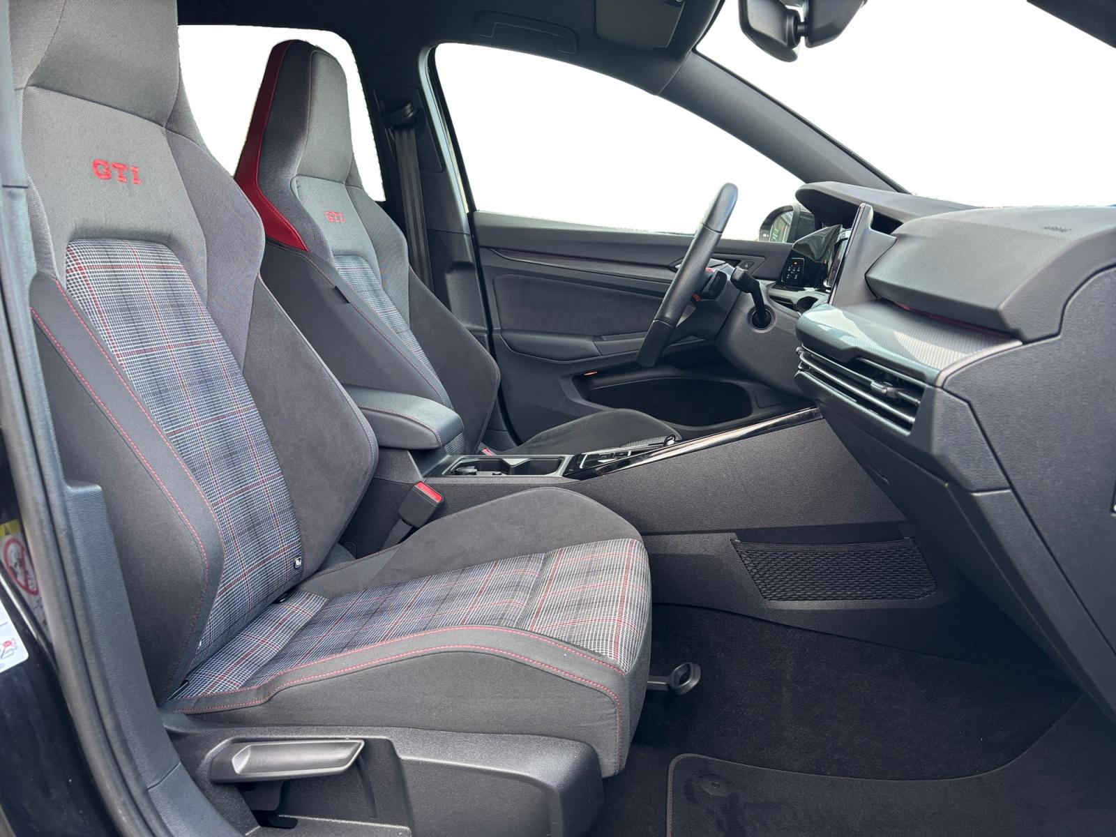 Volkswagen Golf DSG GTI Golf VIII Plus