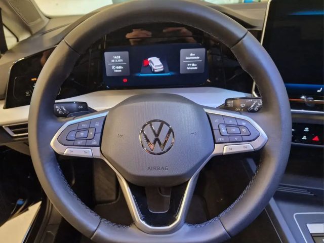 Volkswagen Golf Business DSG Variant