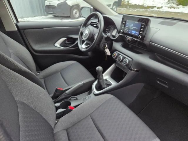 Toyota Yaris 1.0 VVT-i Comfort Hatchback