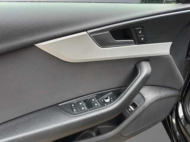 Audi A4 35 TFSI Avant S-Tronic