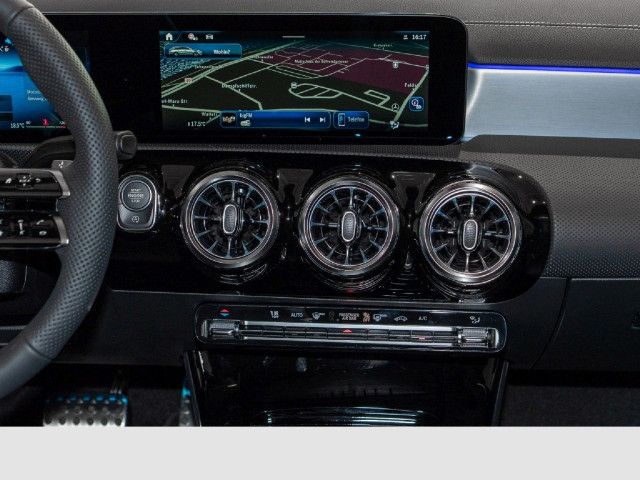 Mercedes-Benz CLA 180 CLA 180 d Shooting Brake