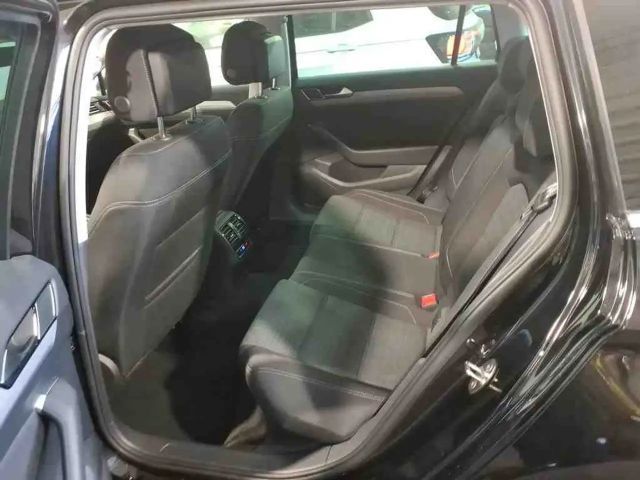 Volkswagen Passat 2.0 TDI Business DSG Variant