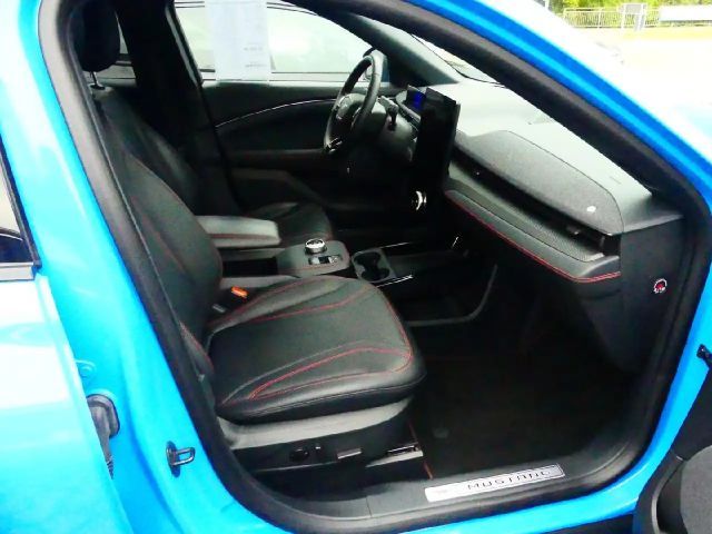 Ford Mustang Mach-E AWD