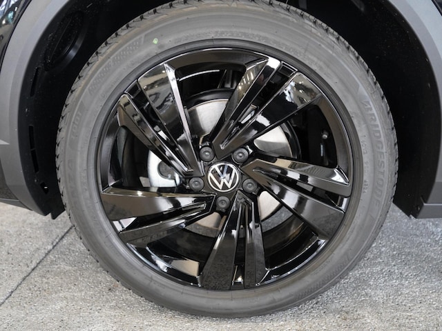 Volkswagen T-Roc R-Line Style