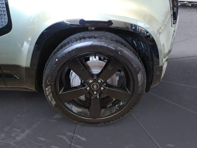 Land Rover Defender 110 D300 HSE