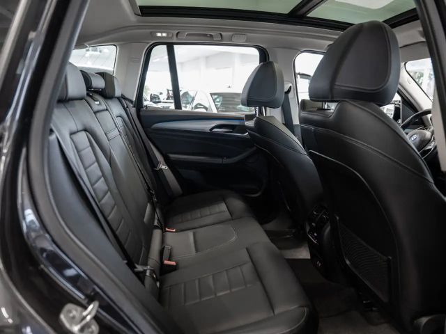 BMW iX3 Impressive iX3