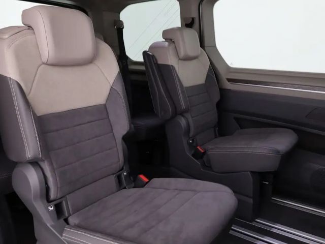 Volkswagen Multivan Style T7