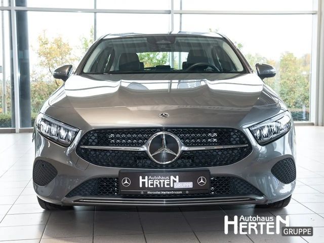 Mercedes-Benz A 200 Progressive