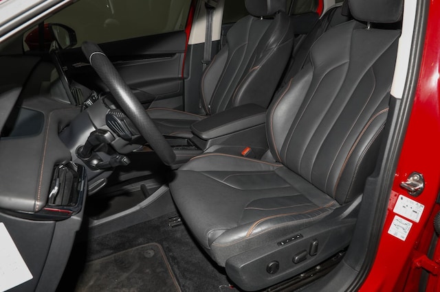 Skoda Enyaq Enyaq 80X AHK ACC Kam. WäPu Matrix HUD CarPlay