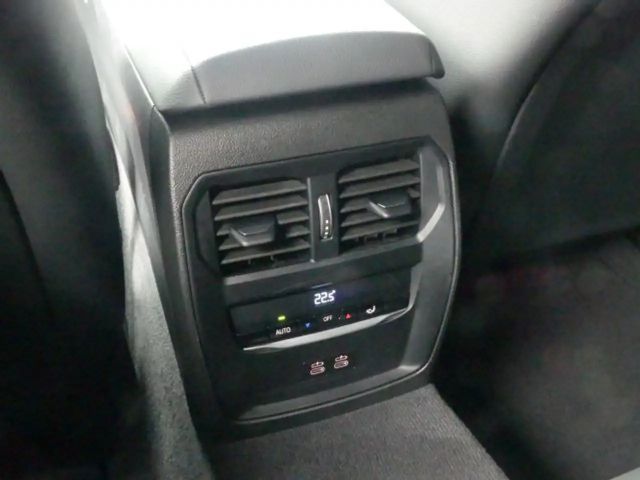 BMW 320 320i M-Sport Touring