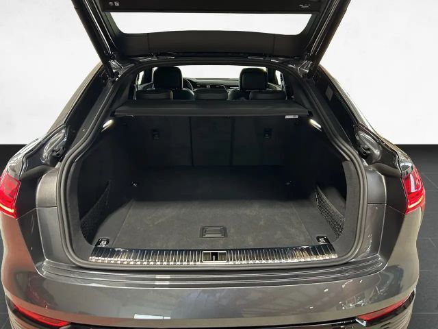 Audi Q8 e-tron 50 Quattro S-Line