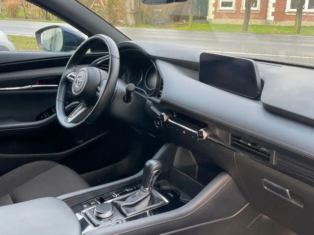 Mazda 3 S SkyActiv