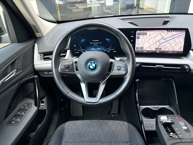 BMW iX1 xDrive30