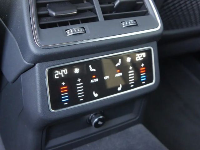 Audi A6 Avant Quattro S-Line