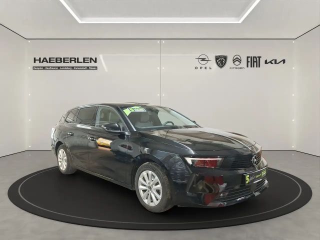 Opel Astra 1.2 Turbo Enjoy Sports Tourer Turbo