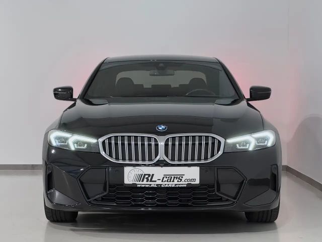 BMW 320 320e M-Sport Sedan