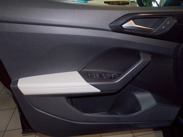 Volkswagen T-Cross 1.0 TSI DSG / MATRIX+NAVI+KAMERA