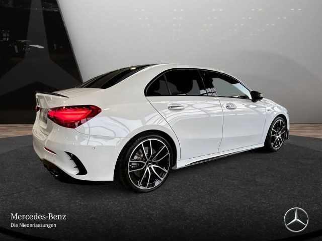 Mercedes-Benz A 35 AMG 4MATIC AMG Line