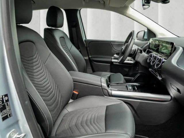 Mercedes-Benz B 180 Progressive