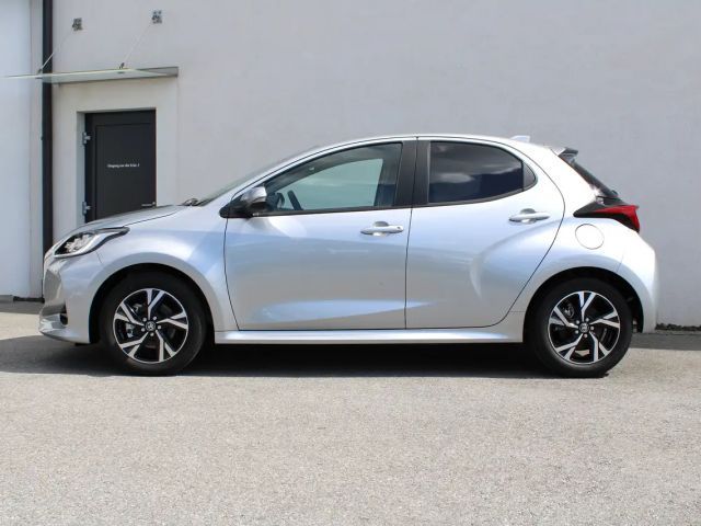 Toyota Yaris Active Hybride VVT-i
