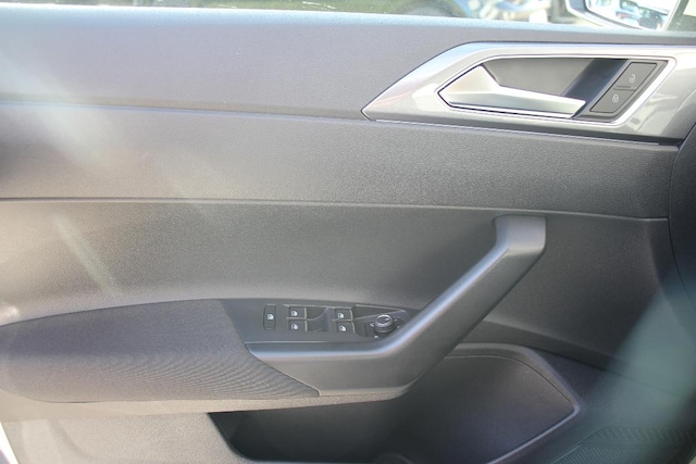 Volkswagen Polo 1.0 TSI DSG IQ.Drive