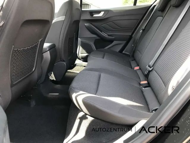 Ford Focus Cool & Connect EcoBoost