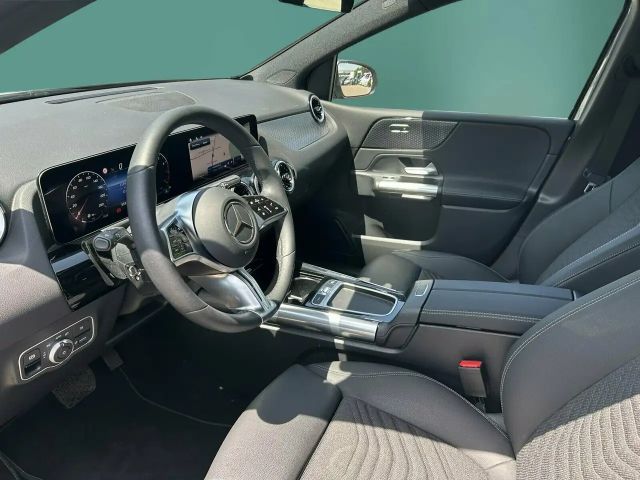 Mercedes-Benz B 180 Progressive