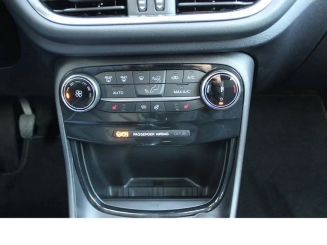 Ford Puma EcoBoost Titanium