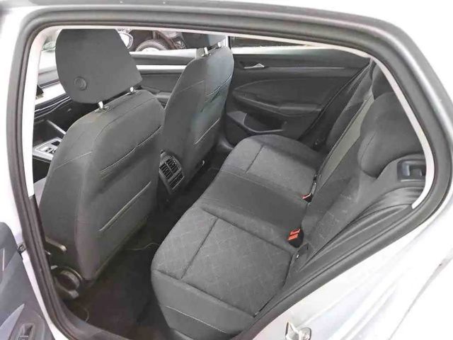 Volkswagen Golf 1.5 eTSI DSG Golf VIII Life