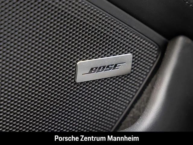 Porsche 992 Cabrio Carrera GTS