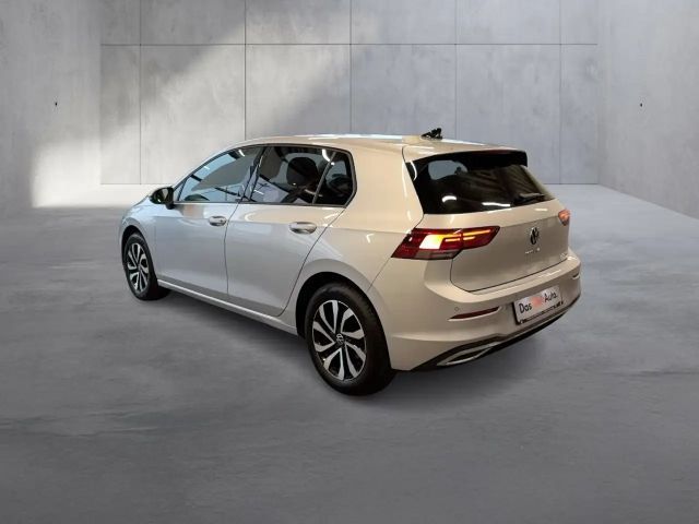 Volkswagen Golf DSG Life