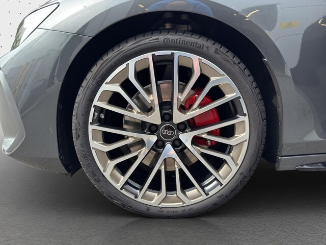 Audi A6 Avant Quattro S-Tronic