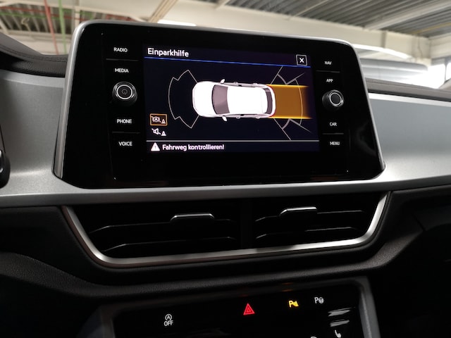 Volkswagen T-Roc 1.0 l TSI OPF 6-Gang Sitzheizung LED Navigation