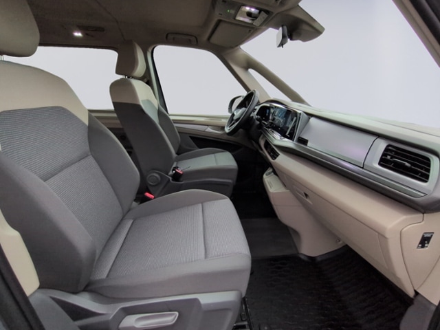 Volkswagen Multivan 2.0 TDI DSG Lang T7