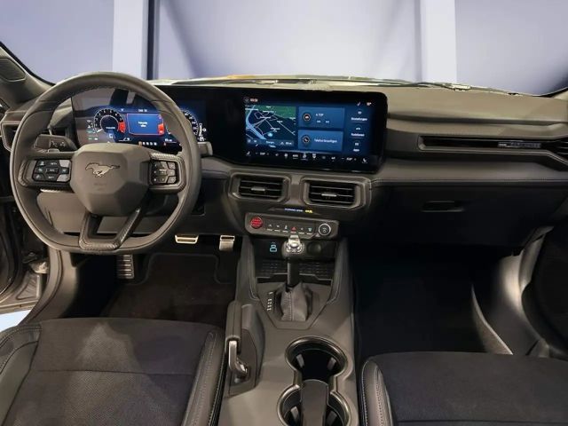 Ford Mustang Fastback GT 5.0 V8